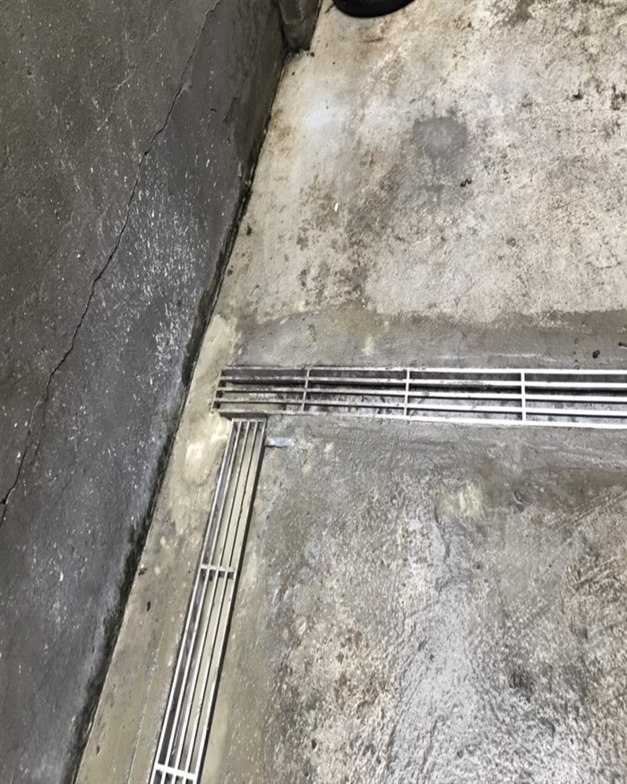 	特殊：水溝切除完成